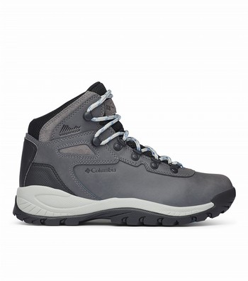 black columbia hiking boots